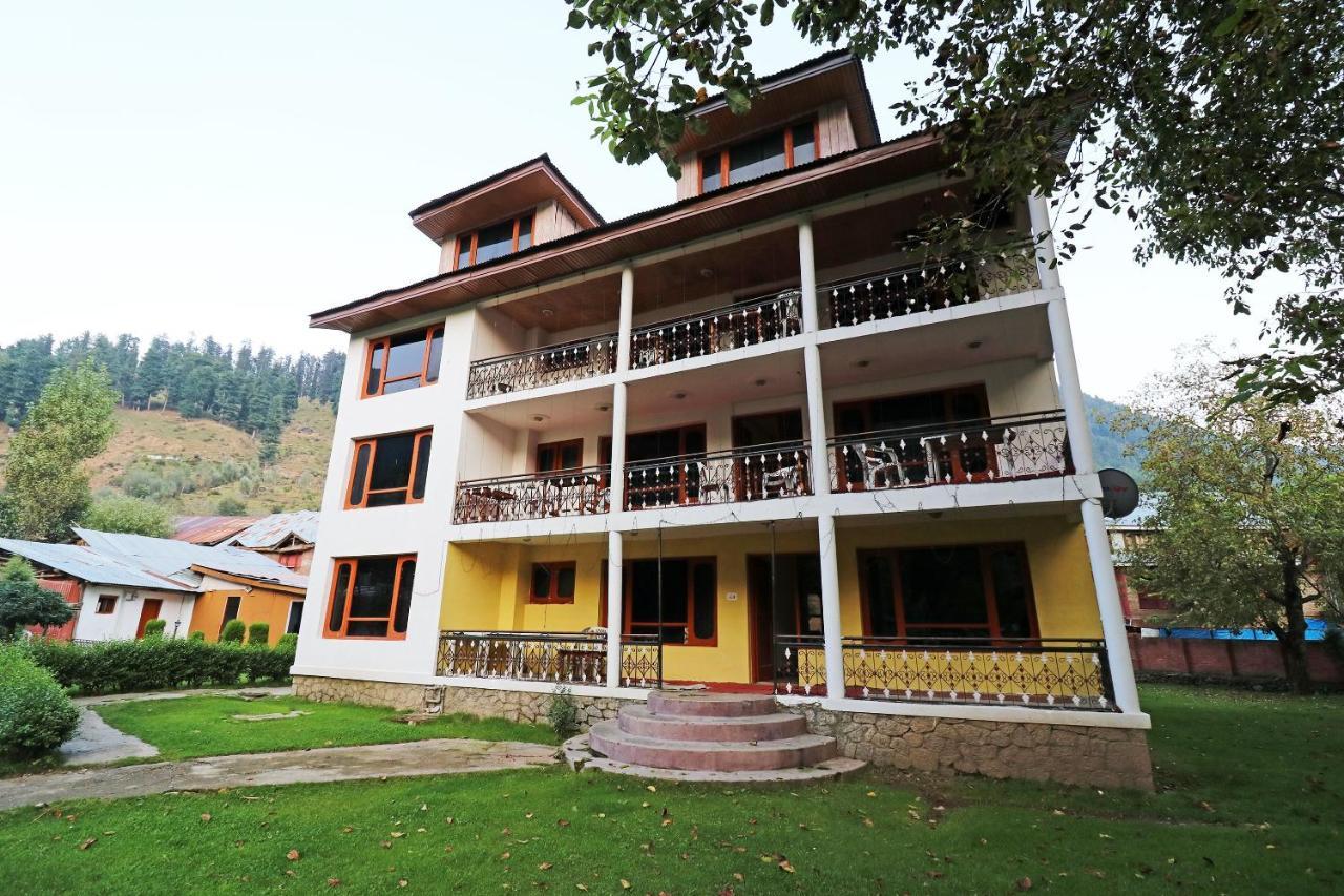 Oyo 18416 Hotel Park Palace Pahalgām Exterior foto