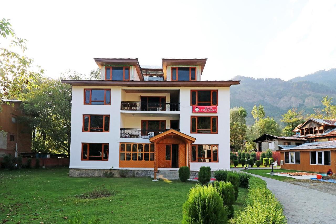 Oyo 18416 Hotel Park Palace Pahalgām Exterior foto