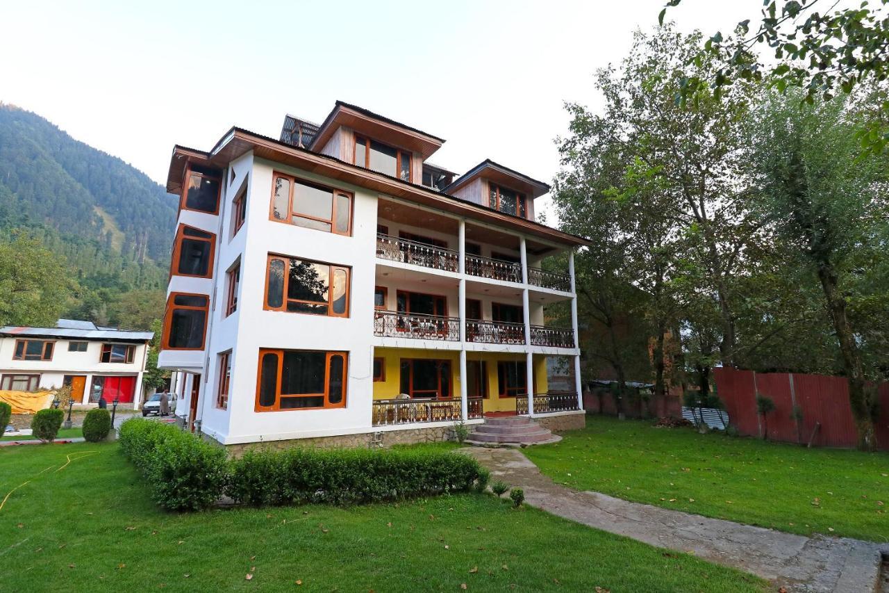 Oyo 18416 Hotel Park Palace Pahalgām Exterior foto